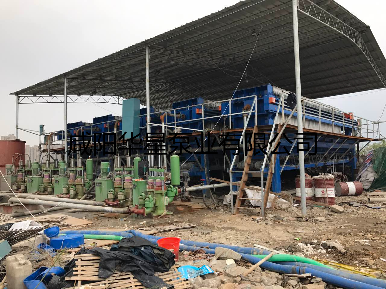 華星陶瓷柱塞泵打樁污泥使用現場-05.jpg 華星陶瓷柱塞泵打樁污泥使用現場-05.jpg